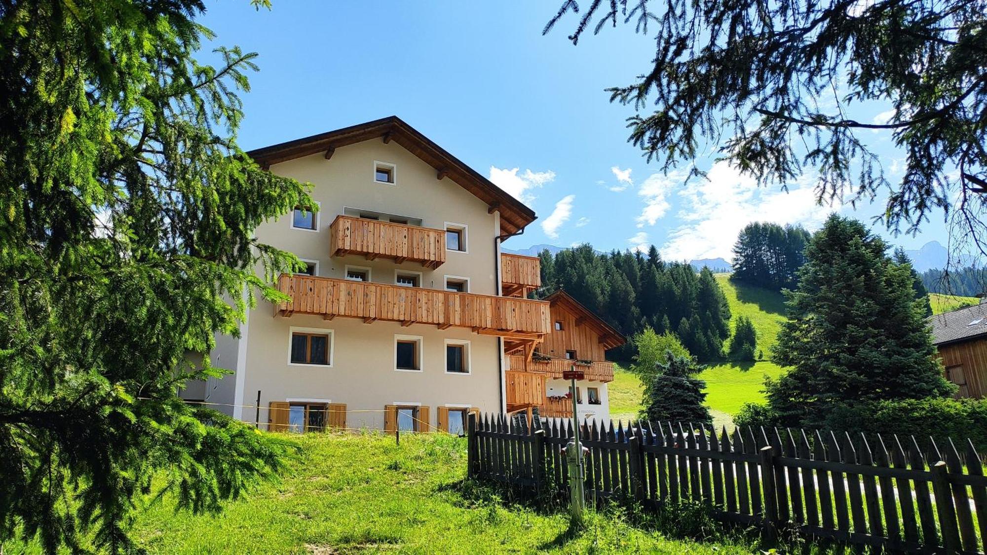 Villa Erica Badia  Exterior photo